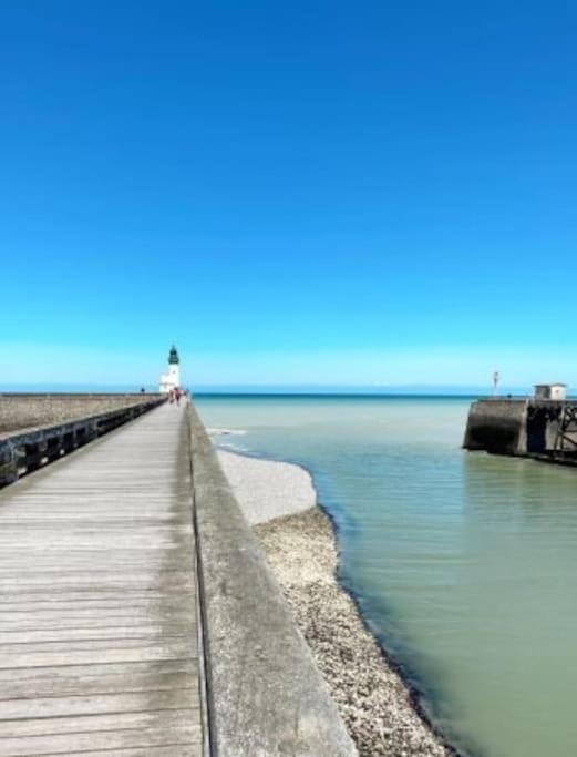Logement A Deux Pas De La Plage Et Des Commerces Le Treport Ngoại thất bức ảnh